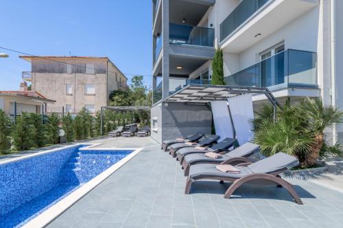 Luxury apartment Paradise