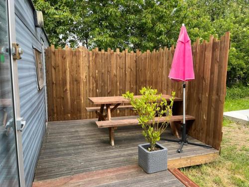 Zahrada ubytování Gite "home" - piscine
