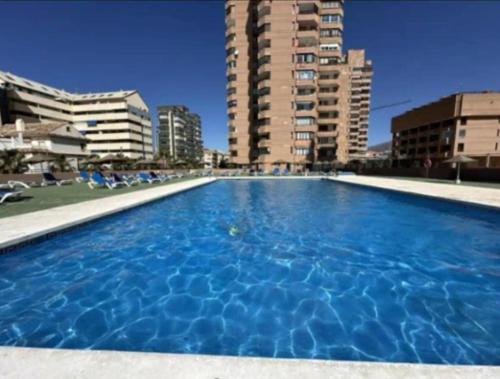 frente al mar edificio LAS PALMERAS