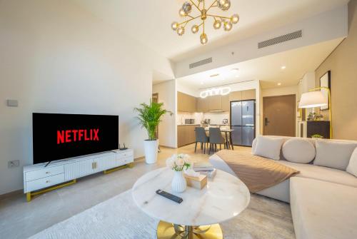 Gallery image of Luxury 2BR with Full Burj Views 2min Walk to Dubai Mall in Dubai