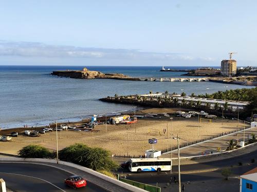 Mendes Family Guesthouse, and Services