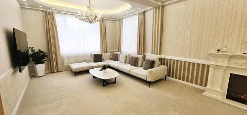 Fully furnished luxury home