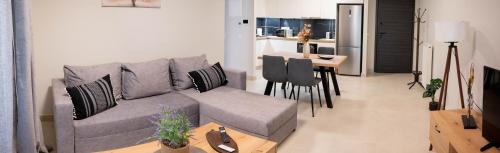 Sweet Family Home 2