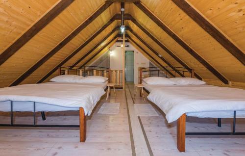 Posteľ alebo postele v izbe v ubytovaní Rural house Mudrinic "Ivini dvori"
