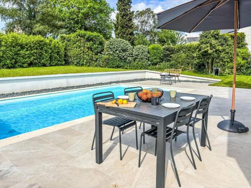 Holiday Home La Tour Bourgerel avec piscine by Interhome