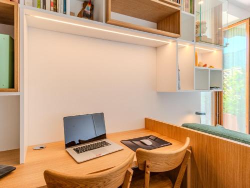 Apartment Flat 1 by Interhomeにあるテレビまたはエンターテインメントセンター