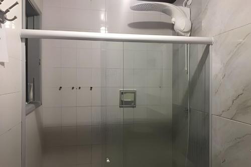 Ένα μπάνιο στο 4let Saint Jhon Peró