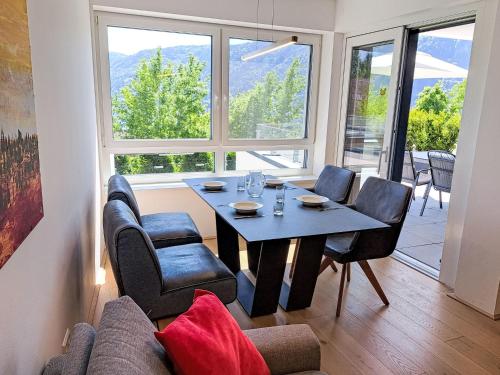 Apartment Terrace 04 alpe maritima Ski & See-Top 4 by Interhomeにあるシーティングエリア