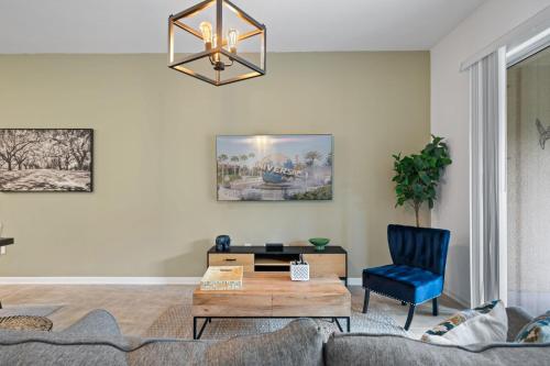 CONDO 2bed2bath next to Disney w Free Water Park photo 13