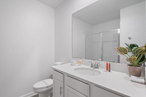 CONDO 2bed2bath next to Disney w Free Water Park photo 17