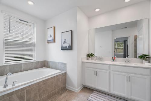 CONDO 2bed2bath next to Disney w Free Water Park photo 20