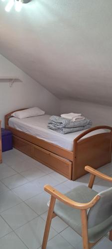 Katil atau katil-katil dalam bilik di Habitaciones para peregrinos - Rooms for pilgrims