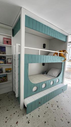 Fuengirola Beachfront Apartment - Kids Concept