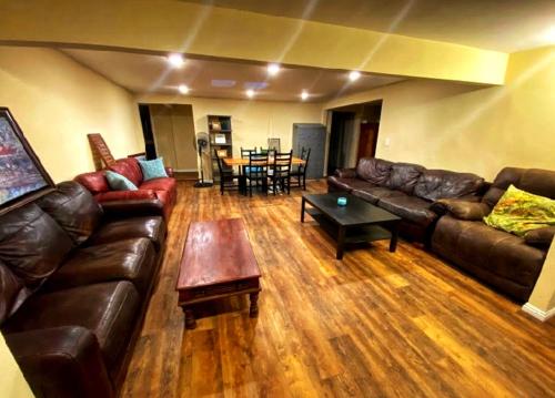 Gallery image of Orange County Homes in Santa Ana