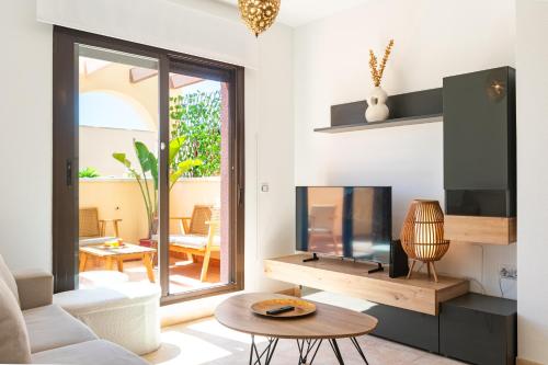 Apartamento con terraza y piscina en Los Collados - By Aloha Palma