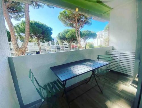 Appartement 37m2, parking, wifi, clim, centre-ville port