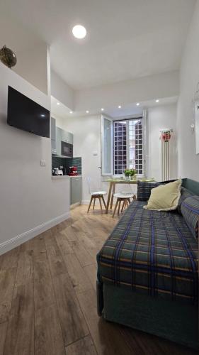 RBR Relax Boutique Rome - adiacente metropolitana per il centro di roma