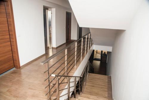 Stefea Center Apartment - Free Garage - Centralにあるベッド