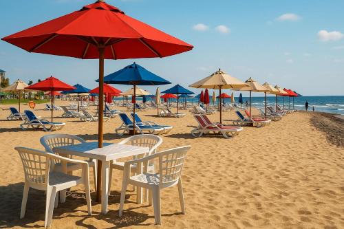 Spacious 3-Bedroom Family Chalet with Living Room in Port Said