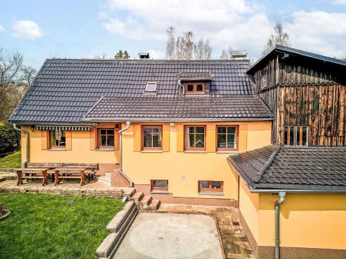 Budova, kde se prázdninový dům nachází