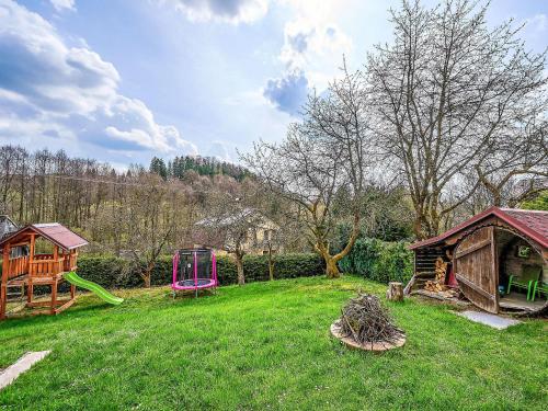 Zahrada ubytování Holiday Home U Pekařů by Interhome
