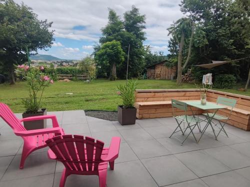 Charmant Rez-de-Jardin Tout Confort avec Parking, Calme Assuré