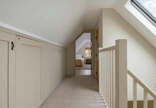 Φωτογραφία από το άλμπουμ του Converted Cotswold Barn in Chedworth - Tranquil Escape, Sleeps 4 σε Chedworth