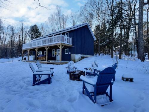 BearAll - Both Units of Duplex on Killington Road! v zimě