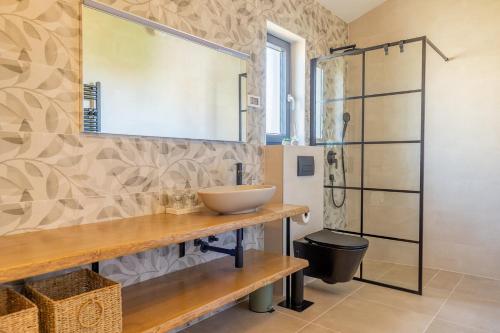 Ένα μπάνιο στο Apartman Vasianum