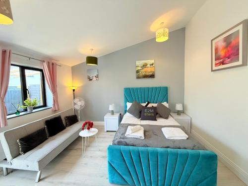 Χώρος καθιστικού στο Comfortable Studio Apartment Free Parking