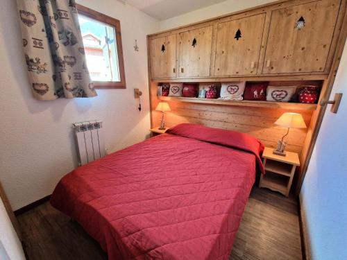 Photo de la galerie de l'établissement Les Chalets D'arrondaz - Appartement avec vue Massif de la Vanoise 4/6 pers MAE-2944, à Modane
