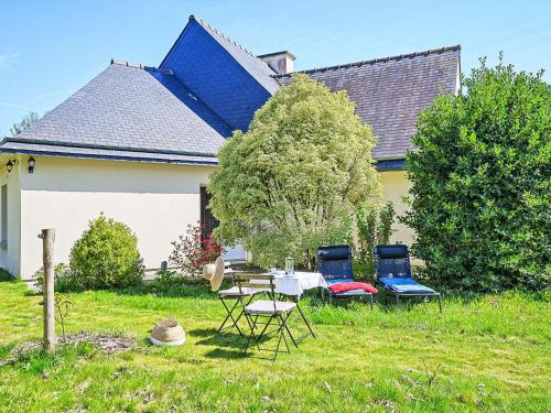Κήπος έξω από το Holiday Home Les Châtaigners by Interhome