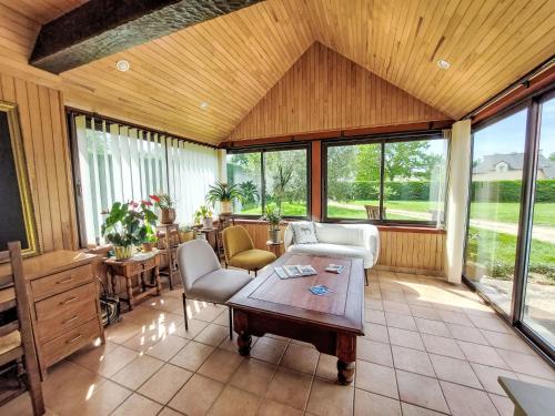 Photo de la galerie de l'établissement Holiday Home Mer et campagne by Interhome, à Le Tour-du-Parc