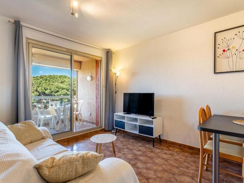 Apartment Les Regates-7 by Interhome