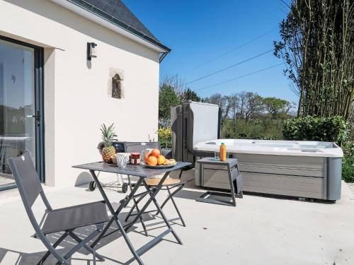 Holiday Home La Trélennette by Interhome
