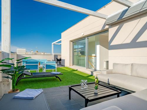 Apartment Arenal Boutique Suite-4 by Interhome