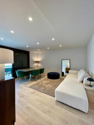 a bedroom with a bed and a ping pong table at San Fermin Centro II in Pamplona