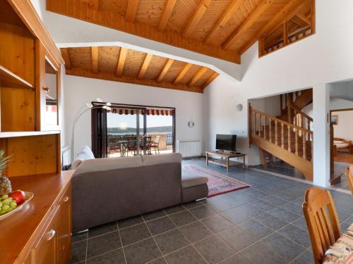 Apartment Limun-3 by Interhome