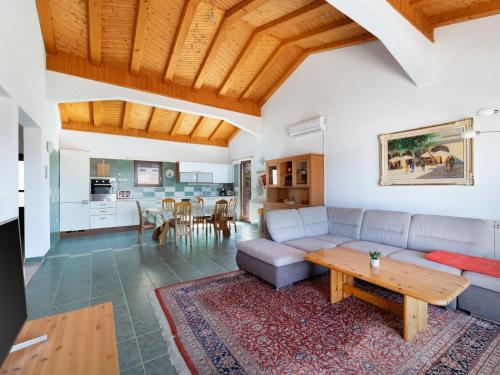 Apartment Limun-3 by Interhome