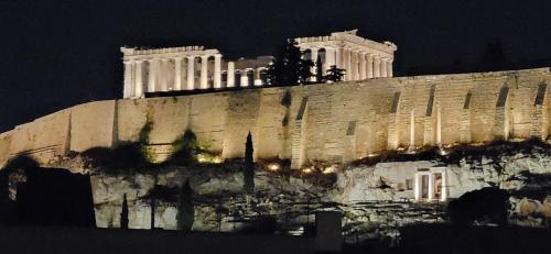 LView Acropolis