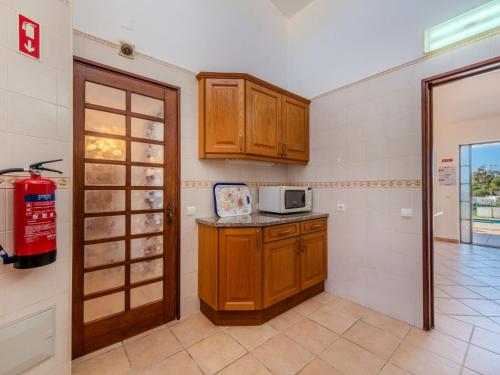 Kuchyň nebo kuchyňský kout v ubytování Villa Rosa by Interhome