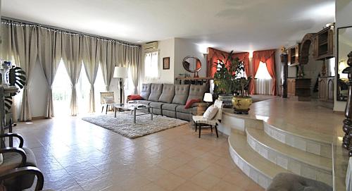 Holiday villa in 10 min from Fuengirola beach with sea views pool BBQ parking WiFi aircon big garden