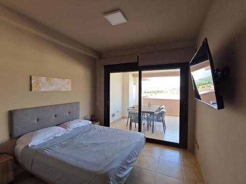 En eller flere senge i et værelse på luxury homes valle del este resort diana guest