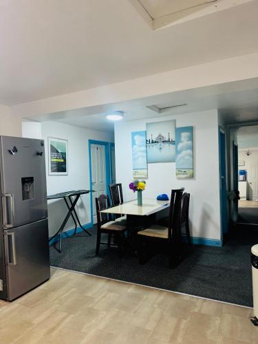 Fotografie z fotogalerie ubytování OYO Unique Private Rooms - Bolton Central, Free Parking v destinaci Bolton