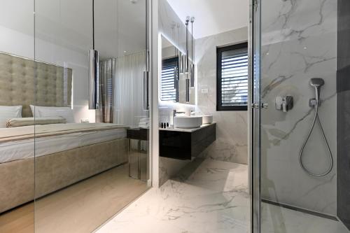 Koupelna v ubytování Skypool Residence Villa San Cassiano