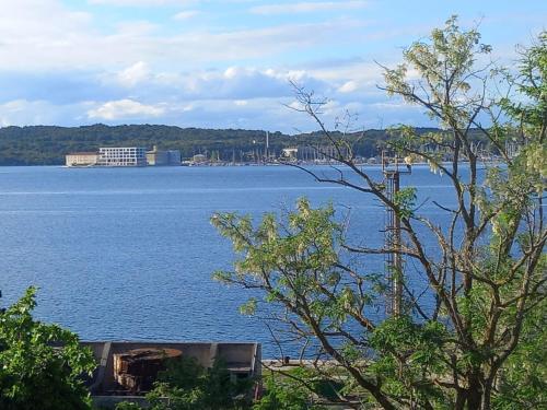 Sea View Apartment with garage