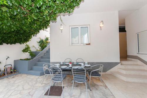 Holiday house with a parking space Stanici, Omis - 24285