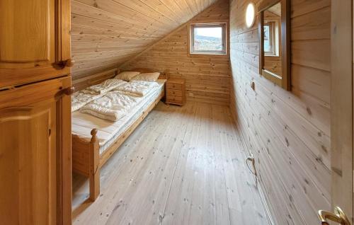 Katil atau katil-katil dalam bilik di Pet Friendly Home In Hovden I Setesdal