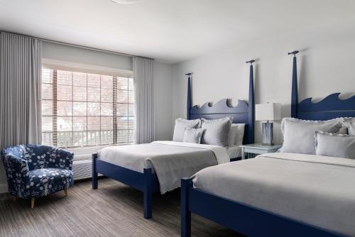 Postel nebo postele na pokoji v ubytování Southampton Inn