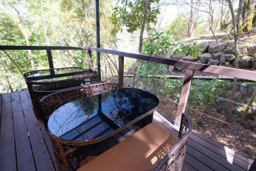 Μπαλκόνι ή βεράντα στο ヌック箱根強羅 Nook Hakone Gora